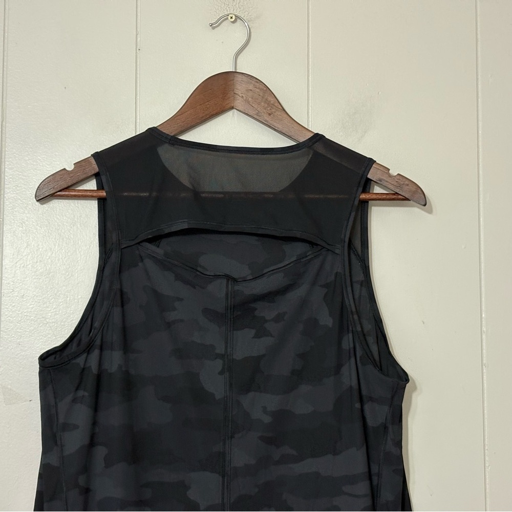 Lululemon Sculpt Tank Heritage 365 Camo Deep Coal Black Sleeveless - Picture 8 of 9